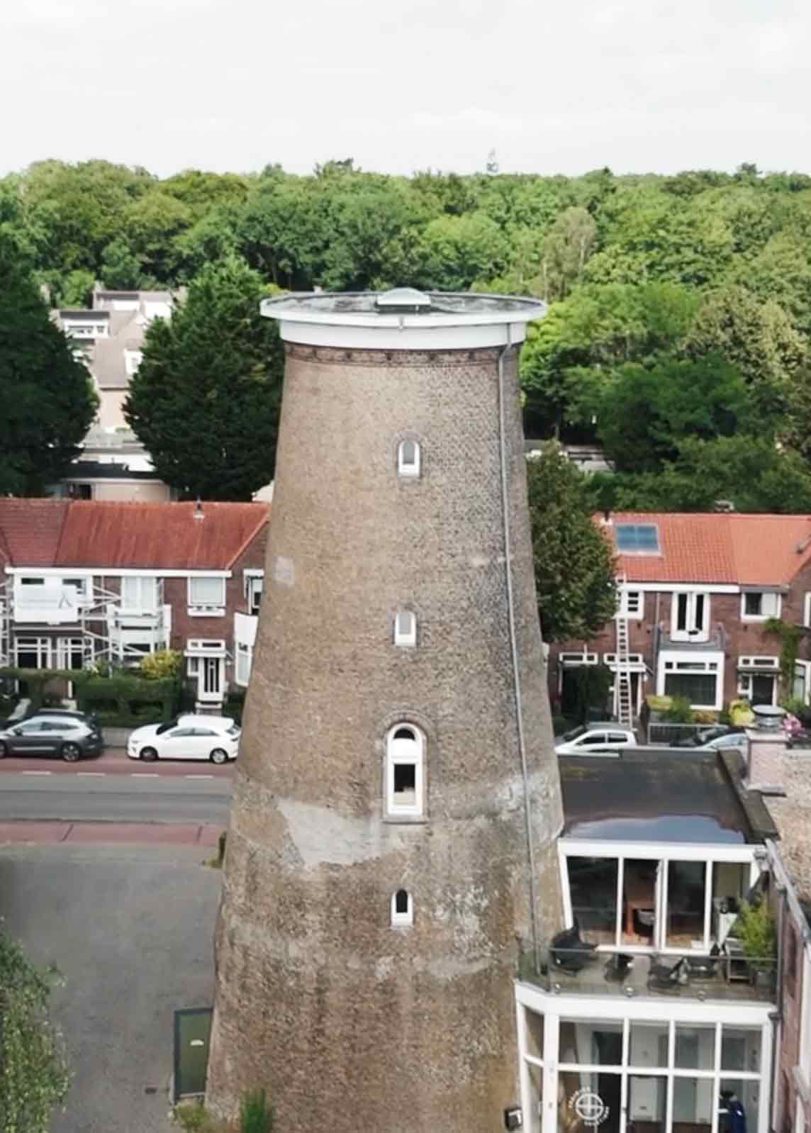 Een eigen locatie